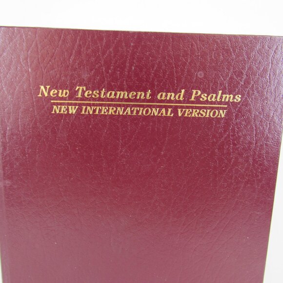 New Testament and Psalms New International Version 1993 International Bible Soc - Picture 2 of 11